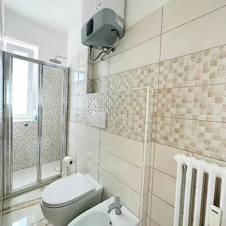 Wh - Un Posto Al Sole - Attico Monolocale Con Parcheggio Gratuito - 5 Minuti Dal Centro - Wifi Apartment Sanremo Exterior photo